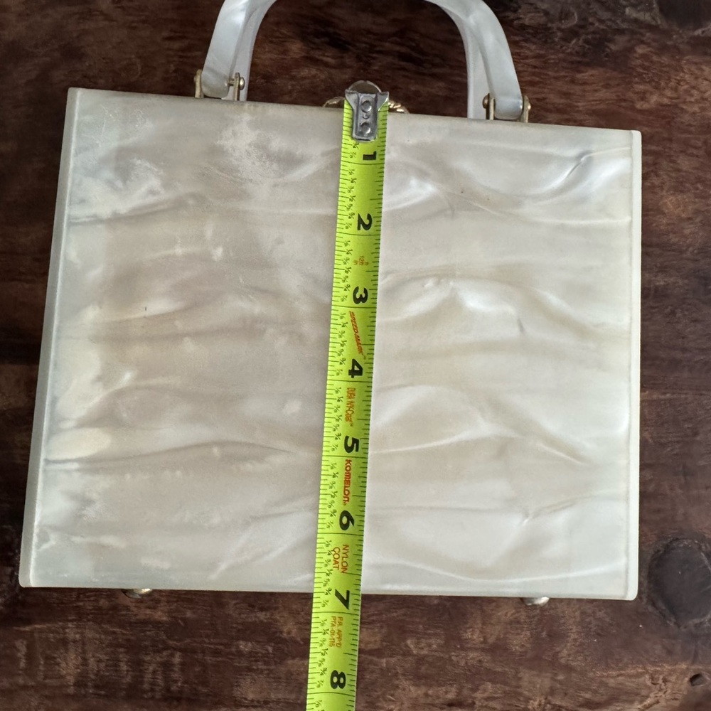 Vintage Pearlescent Cream Acrylic Satchel Handbag - Picture 13 of 16